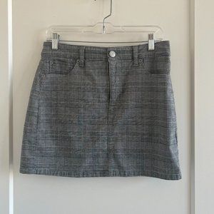 American Eagle Mini Skirt Size 8 Black White Houndstooth Plaid